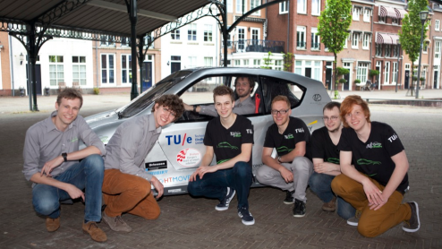 Shell Eco-marathon 2014 is een feit. In 30e editie doen zelfs deelnemers mee met Nederlands kenteken.