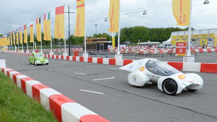In de 30e editie van Shell Eco-Marathon strijden studententeams om het zuinigste voertuig. De wedstrijd wordt gehouden in Rotterdam.