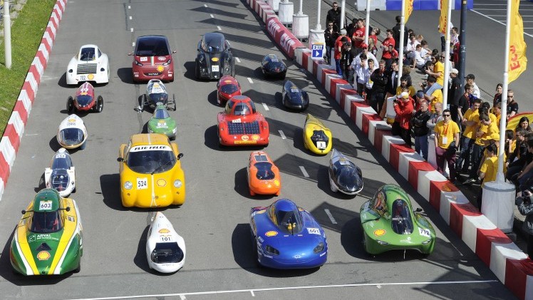 In de 30e editie van Shell Eco-Marathon strijden studententeams om het zuinigste voertuig. De wedstrijd wordt gehouden in Rotterdam.