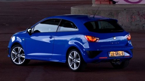 Wil je je Seat Ibiza origineel aandikken? Dat kan heel eenvoudig, met de Aerodynamic Kit, ontwikkeld door Seat Sport.