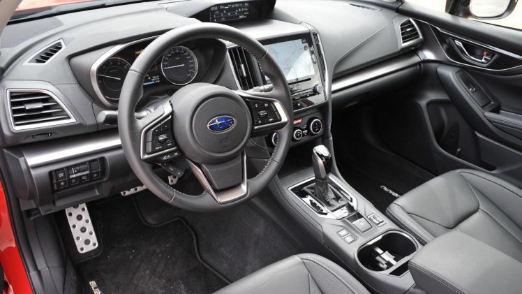 Subaru bouwt de nieuwste Impreza op een nieuwe bodemgroep met gebruikmaking van bestaande techniek.
