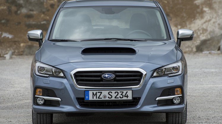 Eerste indruk met Subaru Levorg in Nederland. De nieuwe vierwielaangedreven stationwagon met 1.6 liter turboboxermotor maakt een goede indruk, maar...