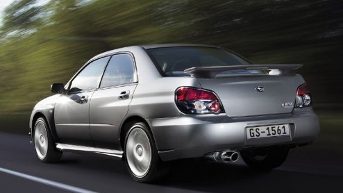 Subaru komt met Subaru Smart Service. Ofwel: betaalbaar onderhoud voor Subarus ouder dan acht jaar. De Japanners zien ook de autos op leeftijd graag verschijnen in de werkplaats.