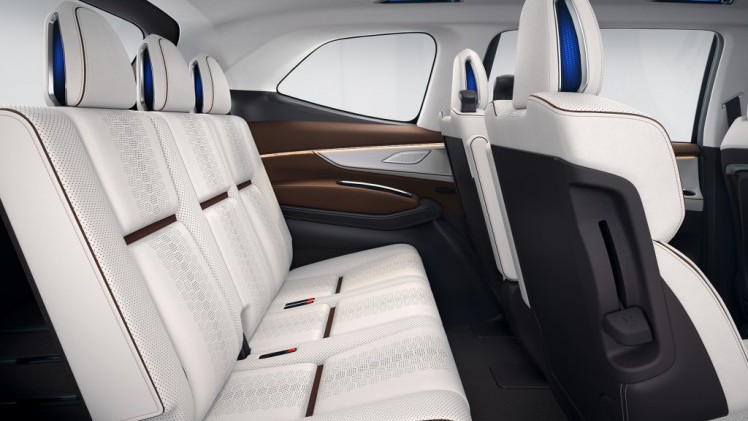Subaru presenteert een nieuwe conceptversie van de aanstaande zevenzits SUV. Nu staat de auto echter al dichter bij de productieversie en is de definitieve naam bekend: Ascent.