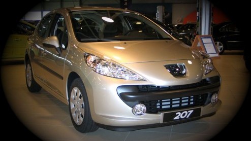 Een tussendoortje bij Peugeot. Op basis van de 207 X-line, introduceert Peugeot een actiemodel, de 207 Sublime, als drie- en vijfdeurs, voor een prijs van 16.450 euro.