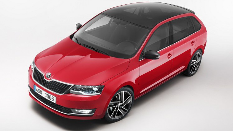 Skoda voorziet de Rapid Spaceback van een subtiele facelift. Naast het uiterlijk, wijzigen ook het interieur, infotainment en motorenaanbod.