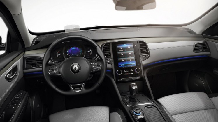 Renault sleutelt licht aan de uitrusting van de Talisman en komt met de S?rie Signature Limousin tussen de Intens en Initiale Paris.