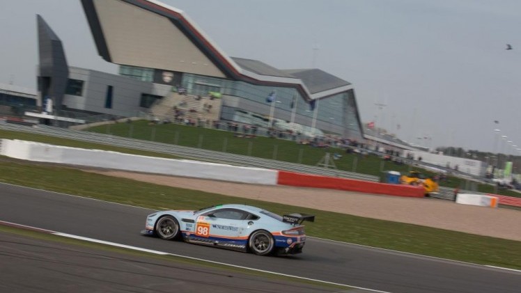 Met winst in de LMGTE Am klasse voor Aston Martin Racing op Silverstone is het seizoen goed begonnen. In de LMGTE Pro klasse werden de Astons vierde, vijfde en zesde.