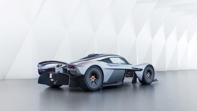 Aston Martin ontwikkelt samen met Red Bull een zogenaamde hypercar die Valkyrie is gedoopt.