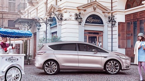 Ford S-MAX Vignale Concept is een superdeluxe S-MAX van de volgende generatie, als voorproefje op het productiemodel van 2015.