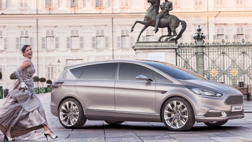 Ford S-MAX Vignale Concept is een superdeluxe S-MAX van de volgende generatie, als voorproefje op het productiemodel van 2015.