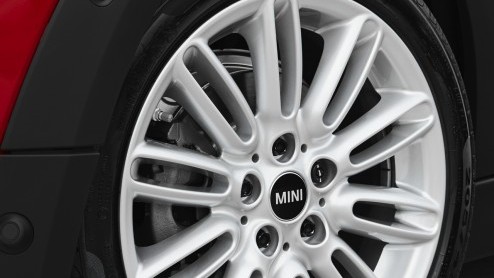 Nieuwe safety features en veiligheidssystemen voor nieuwe MINI.