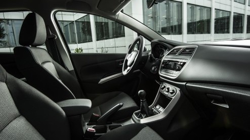 Suzuki introduceert S-Cross Urban met extra luxe voor een prijs van 20.999 euro.