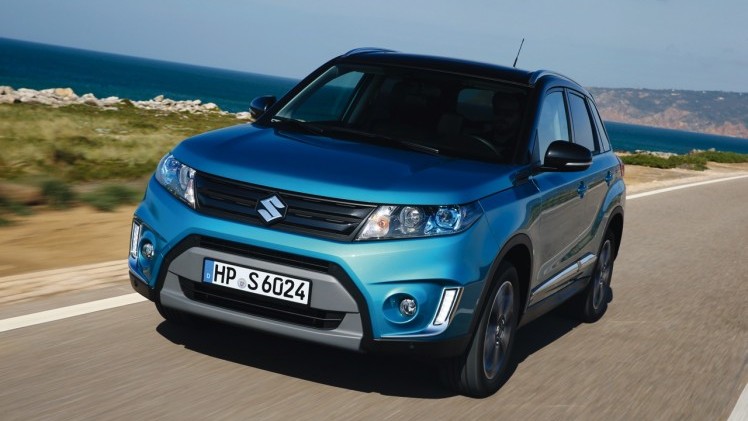 Autotest Suzuki Vitara, de compacte SUV die met een stoer uiterlijk en zuinige 1.6 benzine en 1.6 liter diesels zich midden in het strijdveld begeeft.