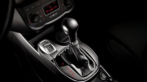 De Alfa Romeo MiTo heeft voortaan een 1.4 MultiAir turbomotor gekoppeld aan de TCT-automaat met dubbele koppeling.