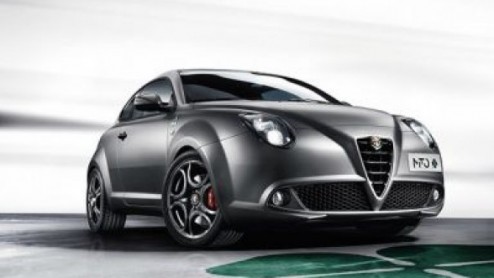 De Alfa Romeo MiTo heeft voortaan een 1.4 MultiAir turbomotor gekoppeld aan de TCT-automaat met dubbele koppeling.