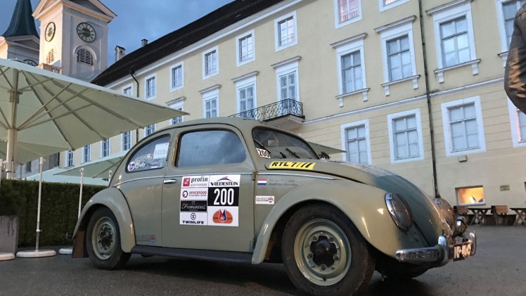 Ruben van Hattem en Quinten van Solt vormen het AutoVandaag team tijdens de Tulpenrally die deze week plaatsvindt. Lees hier over de voorbereidingen.