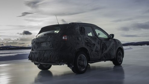 Op 7 november onthult Nissan de nieuwe Qashqai. De hoogste tijd dus om een eerste teaser de deur uit te doen. Bij deze.