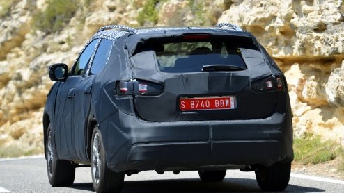 Op 7 november onthult Nissan de nieuwe Qashqai. De hoogste tijd dus om een eerste teaser de deur uit te doen. Bij deze.