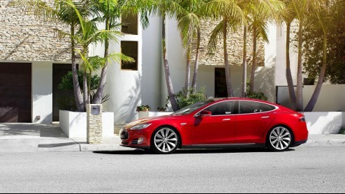 Alle prijzen en details uitvoeringen Tesla Model S versies van 2015.