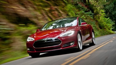 Tesla opent nieuwe service- en dealervestigingen in Nederland, onder meer in Amsterdam, Rotterdam, Tilburg, Eindhoven en Apeldoorn/Arnhem.