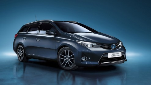 Tot en met 31 oktober hanteert Toyota tijdelijk een extra inruilwaarde van 1.000 euro bij aanschaf van een nieuwe Auris. Tevens komt de fabrikant met een nieuwe Hybrid Lease Exclusive-versie.