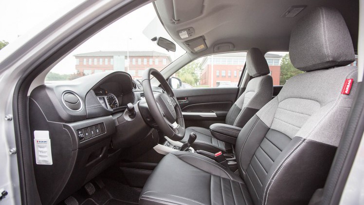 Suzuki introduceert Vitara Limited Edition met extra luxe interieur en een sportievere, stoerdere uitstraling.