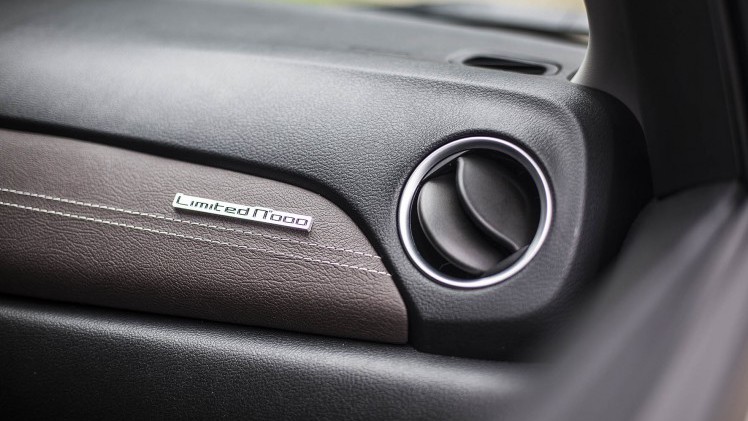 Suzuki introduceert Vitara Limited Edition met extra luxe interieur en een sportievere, stoerdere uitstraling.