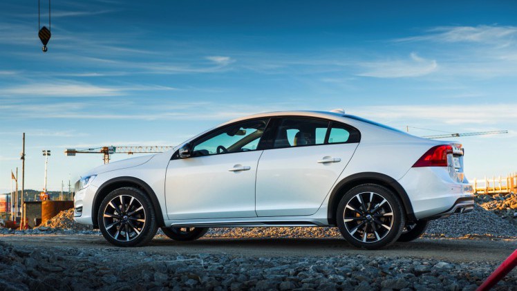 Volvo S60 Cross Country en V60 Cross Country toch met AWD vierwielaandrijving in modeljaar 2016.