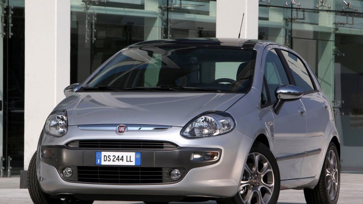 De top-10 mislukte facelifts van auto's. Deze opfriskuurtjes hadden uit oogpunt van design achterwege gelaten mogen worden.