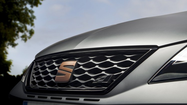 Seat brengt de absolute topversie van de Leon, de Cupra R.