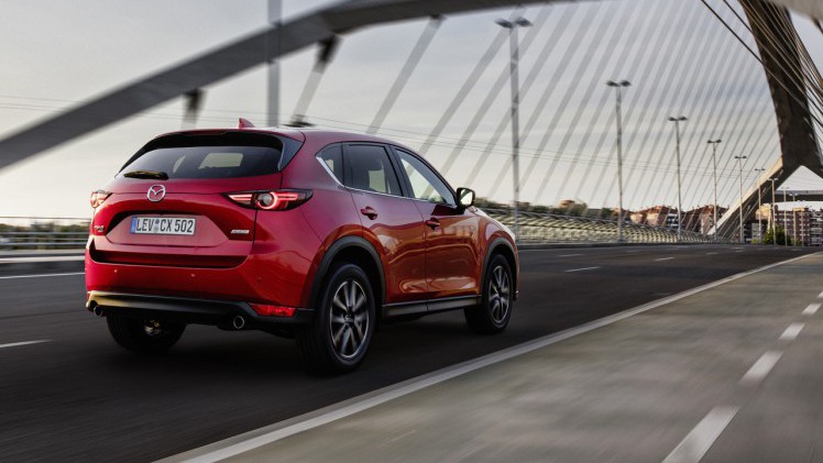 De nieuwe Mazda CX-5 staat bijna in de showroom. Tijd voor het merk om alle prijzen bekend te maken.