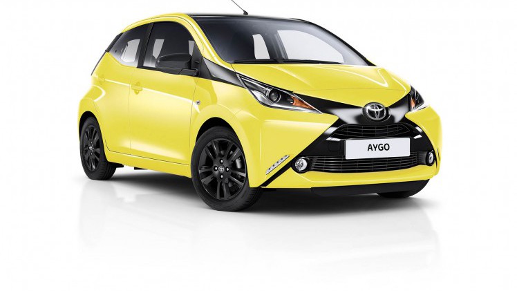 Path Unlimited Card bij aankoop van een Toyota Aygo x-cite cadeau. Je herkent het actiemodel aan zijn kleur yellow frizz.
