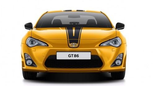 Toyota brengt een gelimiteerde Special Edition uit van de GT86. De auto is uitsluitend in de kleur Sunrise Yellow te verkrijgen en kan per direct worden besteld voor prijzen vanaf 43.750 euro.