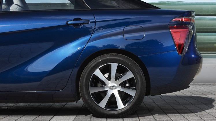 Introductie Toyota Mirai waterstofauto eind 2016 naar Nederland.