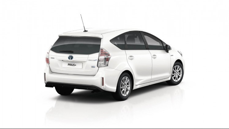 Facelift Toyota Prius Wagon resulteert in nieuw gezicht en nieuwe naam: Prius+.