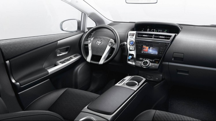 Facelift Toyota Prius Wagon resulteert in nieuw gezicht en nieuwe naam: Prius+.