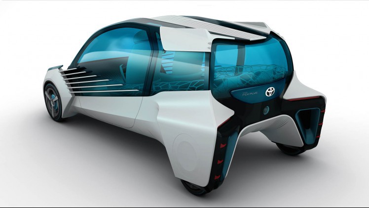 Toyota presenteert FCV Plus, Kikai en SF-R concept cars on Tokio Motor Show. De CH-R crossover gaat medio 2016 in productie.