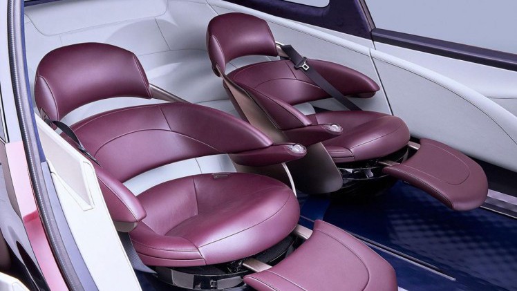 Toyota laat volgende week op de Tokyo Motorshow een concept zien van een grote, ruime auto met een brandstofcel, de Fine-Comfort Ride Concept.