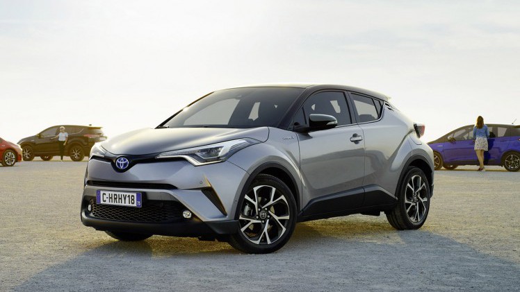 Toyota biedt op dit moment de hybride modellen zonder meerprijs, zowel de Auris, Yaris als C-HR.