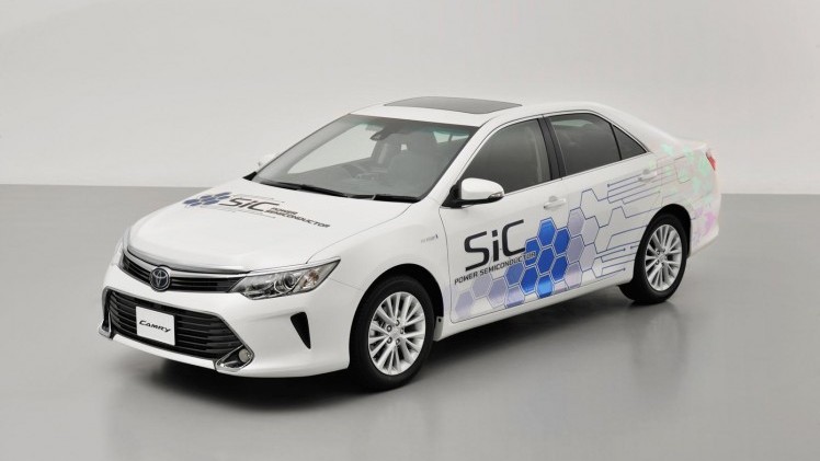 Nieuw type halfgeleider voor hybride aandrijflijn Toyota is onderdeel van experiment in Japan.