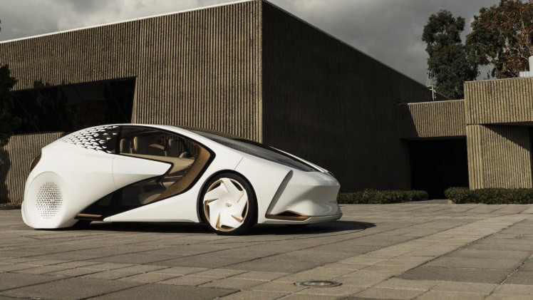 Toyota plant tussen 2020 en 2030 een flinke toename in gelektrificeerde modellen.