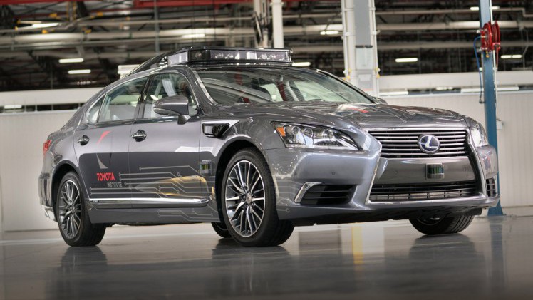 Toyota presenteert in Las Vegas de volgende generatie autonoom rijdend testvoertuig op basis van een Lexus LS600hL