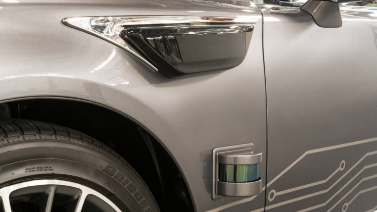 Toyota presenteert in Las Vegas de volgende generatie autonoom rijdend testvoertuig op basis van een Lexus LS600hL