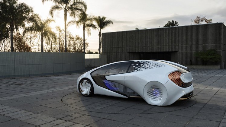 Ook Toyota is aanwezig op de Consumer Electronics Show in Las Vegas. Daar toont het de Concept-i, een autonoom rijdende en futuristische conceptcar die naar je knipoogt.