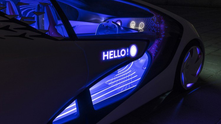 Ook Toyota is aanwezig op de Consumer Electronics Show in Las Vegas. Daar toont het de Concept-i, een autonoom rijdende en futuristische conceptcar die naar je knipoogt.
