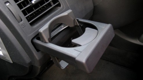 Rood lederen bekleding, subtiele spoilers, dubbele uitlaat n een bijna 180 pk sterke diesel. Deze ingredinten zijn door Toyota toegevoegd aan de normaliter toch wat brave Auris. Het totaalplaatje kr