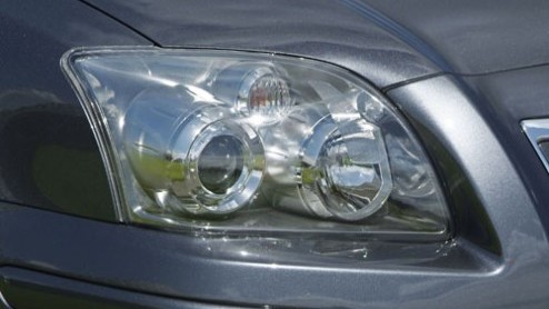 Hoe groter en duurder een automodel is, des te belangrijker wordt de zakelijke berijder. De Toyota Avensis heeft de afgelopen jaren flink terrein gewonnen in de zakelijke markt en de veldtocht is no