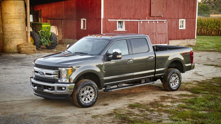 Is de Ford F-150 toch echt een maatje te klein? Goed nieuws. Dit zijn de F-250, F-350 en F-450.