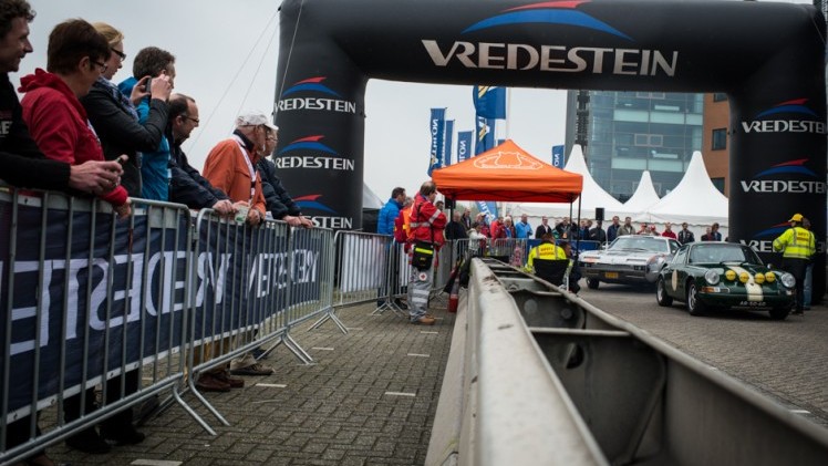 Tulpenrallye 2015 Proloog met keuring en bijpraten bij Athlon Car Lease.